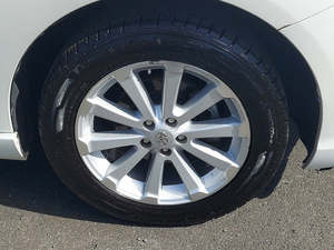 Toyota Venza I4 2009 à vendre / Voiture d'occasion propre et sans accident, aucun défaut / Conduite à gauche, boîte automatique - Product Image 5