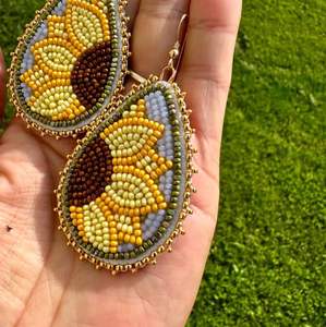 <b>Sweet</b> Heart-Shaped Rice Beaded Earrings Hand-Woven Bohemian Style <b>Drop</b> Earrings Trendy New Rainbow Beaded Wedding Jewelry - Product Image 2