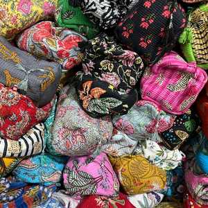 กระเป๋าใส่เครื่องสำอางทำมือพิมพ์ลายทำจากผ้าฝ้ายอินเดียกระเป๋าเดินทางกันน้ำกระเป๋าเครื่องสำอางกระเป๋าแต่งหน้า - Product Image 1