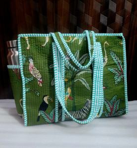 Sac fourre-tout à bandoulière longue en coton indien imprimé à la main, fait à la main, matelassé, pour le shopping et le transport - Product Image 3