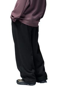 Pantalon de survêtement en satin coupe baggy pour femme Pantalon confortable d'achat en gros de qualité d'exportation d'usine - Product Image 5