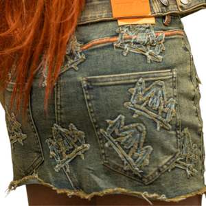 Women Distressed Denim Mini <b>Skirt</b> Embroidered Pattern Raw Hem High Waist Casual Streetwear Bottom - Product Image 6