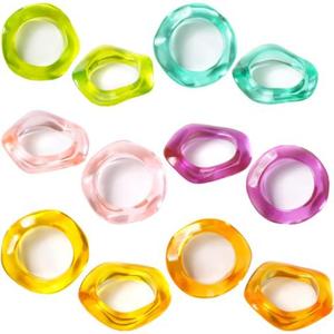 Anneaux de serviette de mariage en métal élégant avec des motifs géométriques pour l'esthétique de la salle à manger moderne - Product Image 1