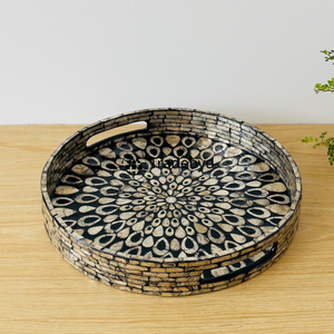 Bandeja decorativa con incrustaciones de fregona de Tradebyd Bandeja de nácar hecha a mano para exhibición de mesa elegante - Product Image 4