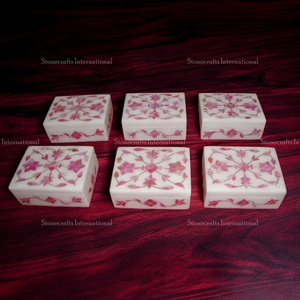 Caja de Joyería Moderna con Grabado Floral de Madreperla, de Stonecrafts International, de la Mejor Calidad y Durabilidad, para Damas - Product Image 3