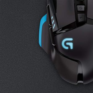 Alfombrilla de ratón para juegos de silicona <span class=keywords><strong>Logitech</strong></span> G640 enrollable y estable con fricción superficial moderada y textura consistente negro - Product Image 4
