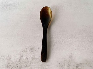 Suministro al por mayor de cucharas de cuerno personalizadas para servir o exhibir en cocinas de estilo de granja Uso disponible en suministro mundial - Product Image 2