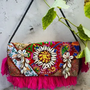 New Vintage Multi Color Camurça Tecido Boho Hippie Fringe Borla Banjara Saco Tribal Indiano Bordado Patchwork Seashells Bolsa