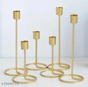 Portavelas dorado mate moderno para mesa de comedor y decoración de fiesta para casas de estilo de granja a un precio asequible de la India - Product Image 2