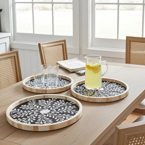 Bandeja Rectangular Premium Ecológica con Incrustaciones de Hueso, Diseño Geométrico Hecho a Mano |   Organizador de Cocina Moderno para Bodas, Apto para Lavavajillas - Product Image 1
