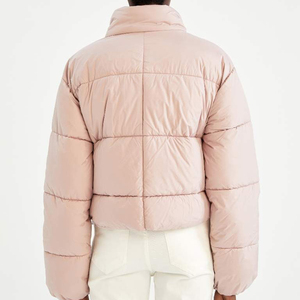Low MOQ High Quality Women Crop Puffer Jacket Custom Design Women Short Bomber Jacket for Winter Warm <b>Parkas</b> Jackets For Ladies - Product Image 3