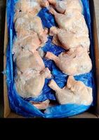 Poulet entier frais congelé en sacs, coupes de volaille halal pour la consommation humaine, origine USA, emballage en vrac, ailes de poulet congelées