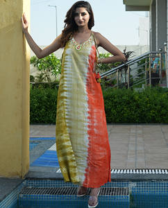 Bohemian Fashion 2024 Tres colores Tie Dye con diseñador Hand Work Long Maxi Dress - Product Image 4