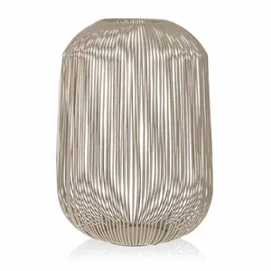 现代棕色金属灯笼圣诞装饰金属丝串珠可定制尺寸室内或室外灯笼出售