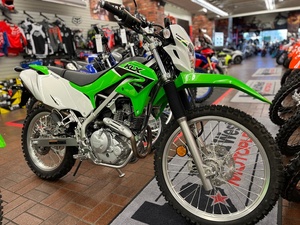 NOUVELLES REMISES ORIGINALES 2023 Kawasakiis KLX230 - Product Image 6