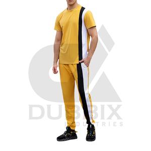 Ensemble de survêtement à demi-manches pour hommes pour la course à pied et le sport Vente en gros Personnalisé Nouveau style de survêtement pour hommes de haute qualité - Product Image 2