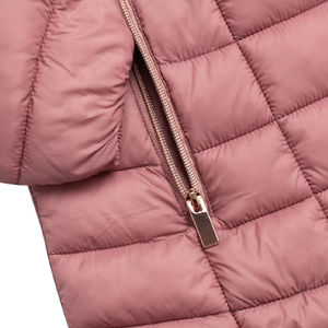 Veste matelassée pour femme durable, coupe-vent, respirante, en tissu épais et doux, parfaite pour l'hiver, la mode décontractée et les activités de plein air - Product Image 6