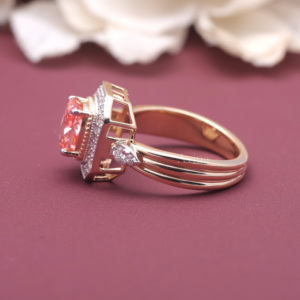 Anillo de Diamante Rosa Cultivado en Laboratorio con Certificación IGI, Oro Rosa/Amarillo y Blanco de 14K, Corte Radiante con Doble Halo, Anillo de Compromiso para Mujer - Product Image 5