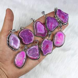 Colgante de rebanada de cuarzo Solar rosa de estilo bohemio, piedra preciosa de calidad increíble para collar de colección de joyería de plata - Product Image 3