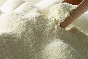 Vente en gros directe d'usine, approvisionnement en vrac, lait en poudre écrémé stérilisé de qualité supérieure, faible en gras, sac de 25 kg, adultes, enfants, 24 mois - Product Image 5