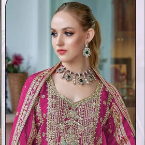 "Ropa de invierno elegante: Chinon bordado Shalwar Kameez con Dull Santoon Interior para comodidad y elegancia atemporal" - Product Image 1