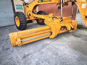 Nueva Motoniveladora Sany STG210C-8S de 210HP con Sistema Hidráulico de Cuchilla Frontal, Motor Renault y Bomba de Caja de Cambios - Product Image 2