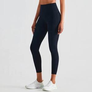 Leggings de yoga sans couture taille haute pour femmes Leggings d'entraînement personnalisés gratuits avec contrôle du ventre équipement de fitness tricoté pour les filles - Product Image 6
