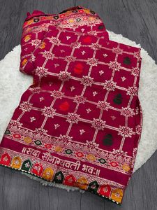 Women's Special Heavy Pallu <b>Saree</b> with Pure Dola Silk Zari Weaving Zarkan Border Samosa Lace Border Made in India in Stock - Product Image 3