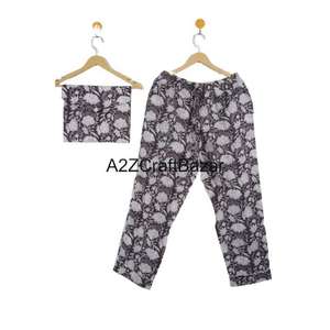 Conjunto de Pijama de Algodón 100% Transpirable y Elegante con Estampado Floral y Mangas Largas para Mujer, Ideal para Dormir en Verano - Product Image 4
