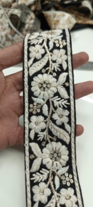 ลูกไม้ปักลายดอกไม้สีสันสวยงามสำหรับแฟชั่นของตกแต่งบ้านและโปรเจกต์งานฝีมือ - Product Image 4