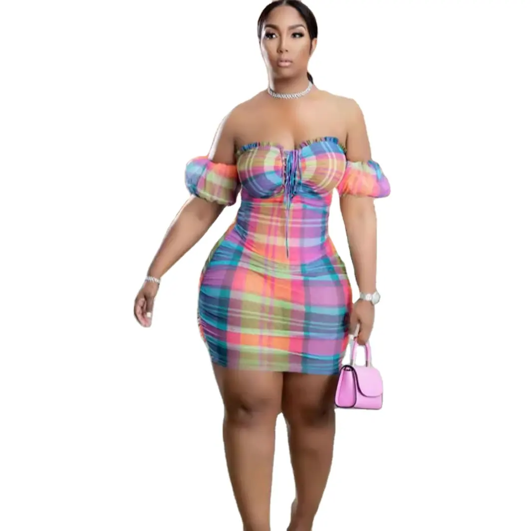 The new summer 2024 smash fashion oversized plaid print off-the-shoulder short sleeved party chic street mini dress