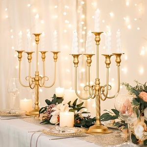 Candelabro de Hierro Dorado de 5 Brazos, Plegable, para Decoración del Hogar, para Bodas, Navidad, Día de San Valentín y Otros Festivales - Product Image 5