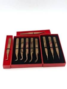 Pince à épiler droite pour extensions de cils, en acier inoxydable, de haute qualité, à 90 degrés, avec poignée diamantée incurvée, finition or rose, instrument de beauté - Product Image 3