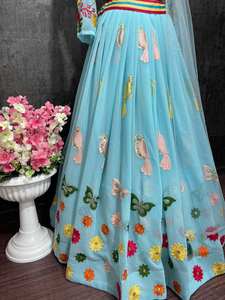 Diseñador Heavy Georgette Lehenga Choli con Chine Sequin Work Net Dupatta para bodas Eventos festivos y ropa de fiesta - Product Image 6