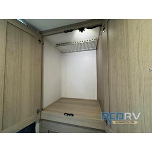 Autocaravana Forest River RV Sunseeker 2860DS Modelo 2026, Chasis Ford, Accesorios Interiores para Autocaravana, 30 pies 9 pulgadas de Largo - Product Image 2