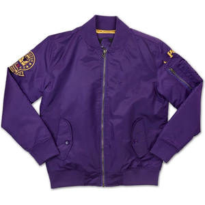 Veste bomber OMEGA PSI PHI, veste de luxe brodée avec des lettres grecques, finition satinée, tailles pour hommes, étiquette privée disponible - Product Image 4