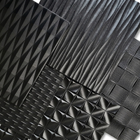 Panneaux muraux flexibles en MDF à prix avantageux du fabricant, plaques texturées sculptées revêtues de PVC, panneaux décoratifs 3D en bois pour l'intérieur