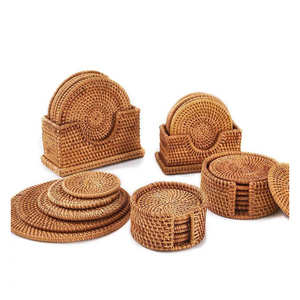 Coussin de méditation fabriqué à partir de jacinthe d'eau au Vietnam idéal pour la pratique du yoga assis au sol et la décoration intérieure naturelle - Product Image 1