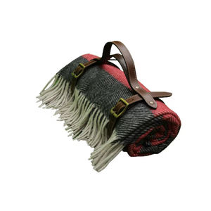 Manta roja y azul con rayas de espiga de nuevo diseño de alta calidad del fabricante indio - Product Image 1