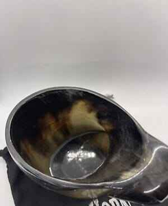 Corne à boire Viking sculptée à la main de haute qualité Crescent Crafts CC-10018, réglable, hautement polie, pour le vin, naturelle - Product Image 3