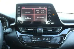 Toyota CHR LE Usado del 2020 - Product Image 2