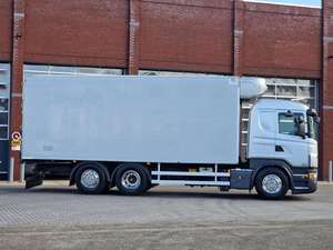 CAJA REFRIGERADA 2013 SCA NIA G440 USADA EURO 6,6X4 6 CILINDROS 878515KM DIESEL 441HP TRANSMISIÓN AUTOMÁTICA - Product Image 3