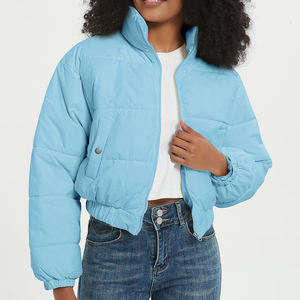 Veste d'hiver recadrée bouffante personnalisée grande taille pour femmes Polyester imperméable et chaud bouton décoration en gros - Product Image 4