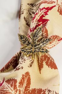 ห่วงรัดผ้าเช็ดปากทำจากทองเหลืองสุดหรูมีเอกลักษณ์รูปทรงวินเทจของตกแต่งโต๊ะปาร์ตี้งานแต่งงานแบบพิเศษ - Product Image 3