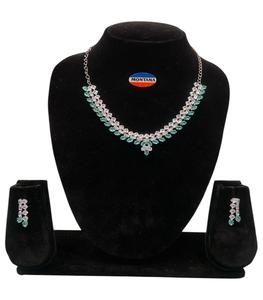 Collier vintage en acier inoxydable et boucles d'oreilles, ensemble de bijoux pour femmes, diamants, haute qualité, cadeau, fête et fiançailles - Product Image 1