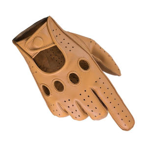 Gants de conduite en cuir véritable de haute qualité, en matériau durable, au Pakistan - Product Image 2