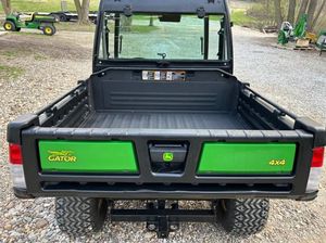 Nuevo John Deere Gator HPX615E Cab 4WD Utility - Product Image 4