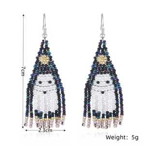 Boucles d'oreilles pendantes fantaisie en perles et franges, motif pingouin mignon, pour femmes, bijoux fantaisie faits à la main - Product Image 1