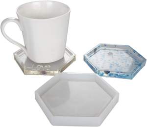 Ensemble de quatre sous-verres de mélange de résine de wooen uniques fabriqués à la main avec une attention particulière aux détails. - Product Image 6
