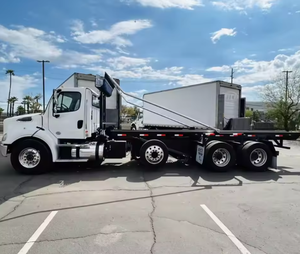 Top Sale For-<b>FreightlinerS</b> M2 112 Tri Axle Roll Off <b>Truck</b> 8*4 Automatic Gearbox Diesel Fuel Used <b>Truck</b> For Sale - Product Image 3